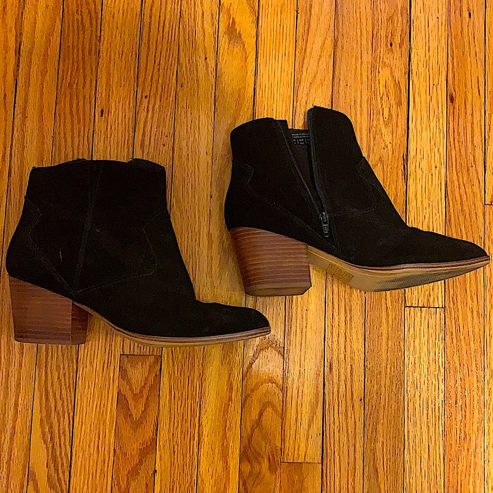 Black suede ankle bootie
